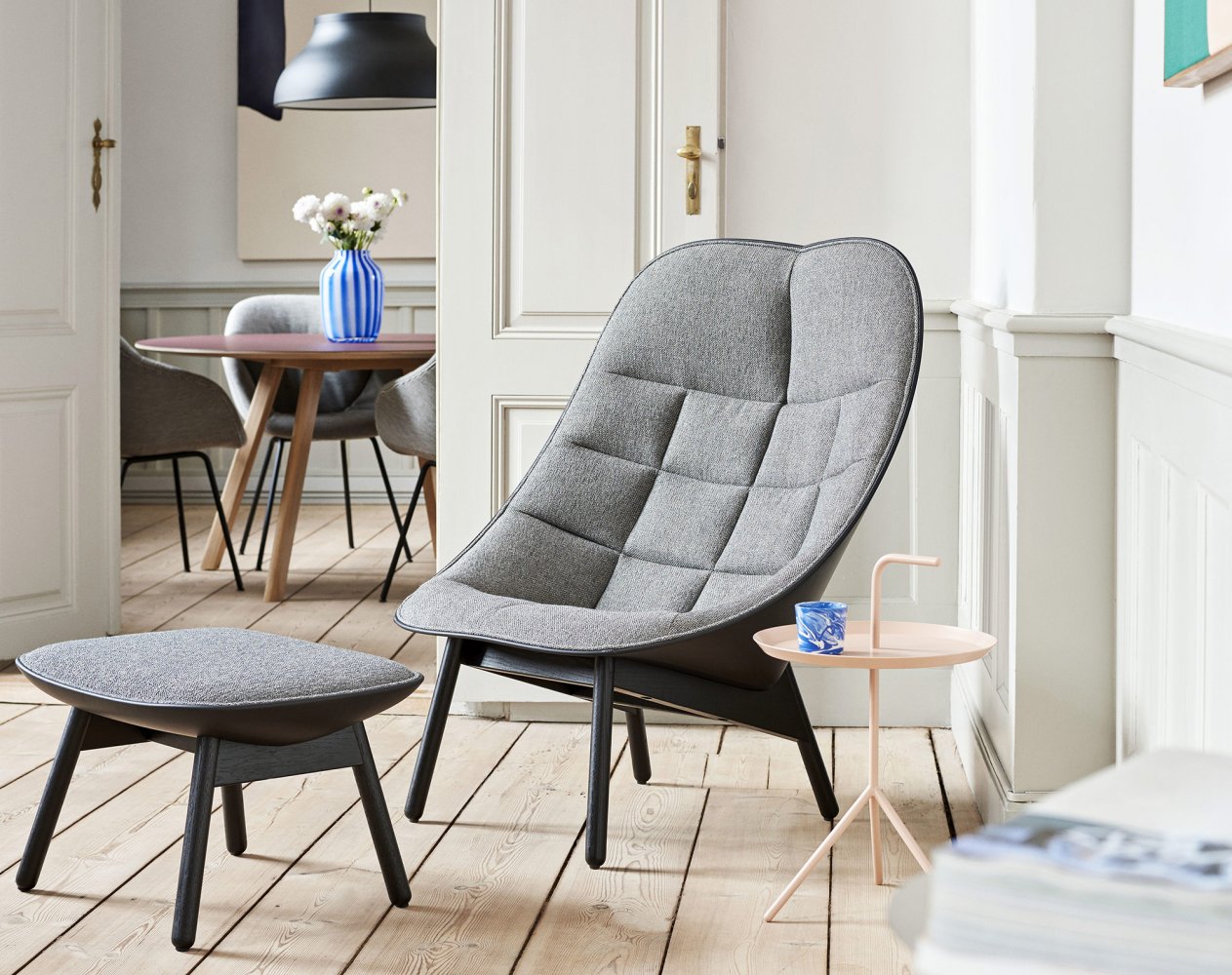 Uchiwa Lounge Chair med kviltet polstring fra HAY - Køb den her - FRI FRAGT